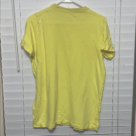 Yellow hollister logo shirt men’s - Picture 4 of 4